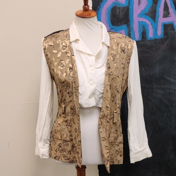 Vintage Button Up and Faux Vest Top - Picture 5 of 7